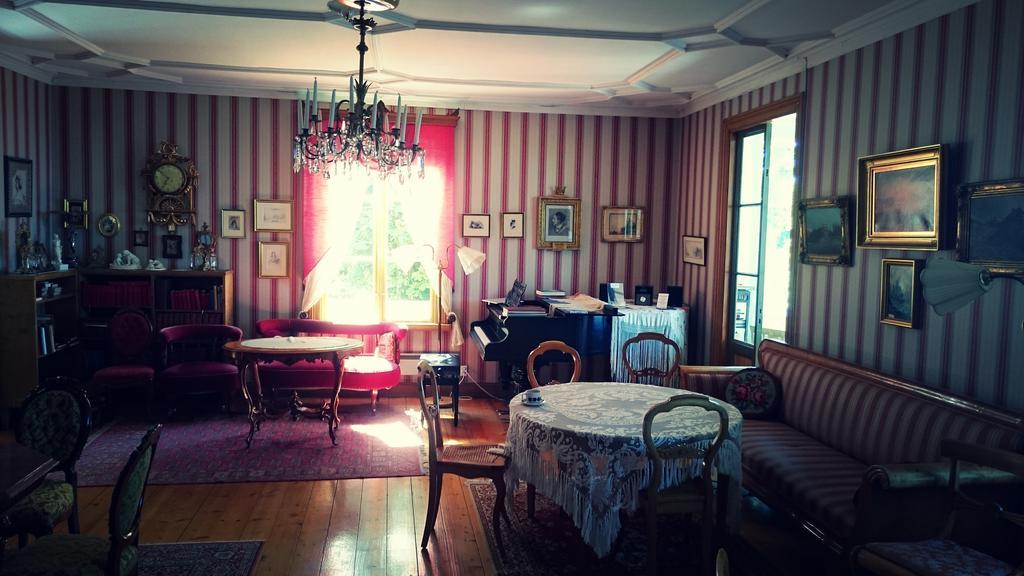 Fridhems Pensionat VBY Extérieur photo